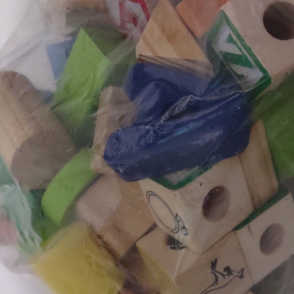 Bag of children's building blocks wooden blocks shapes letters sensory - Picture 5 of 6